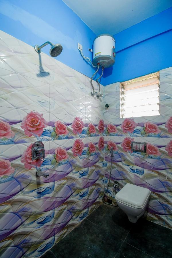 Hotel Blue Abedin Calcutta Buitenkant foto