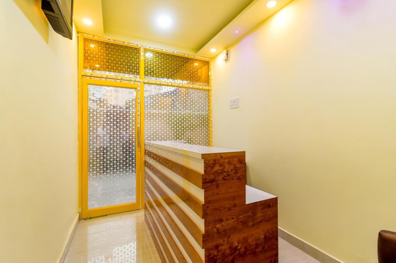 Hotel Blue Abedin Calcutta Buitenkant foto